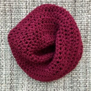 Burgundy Crochet Knit Beret Hat